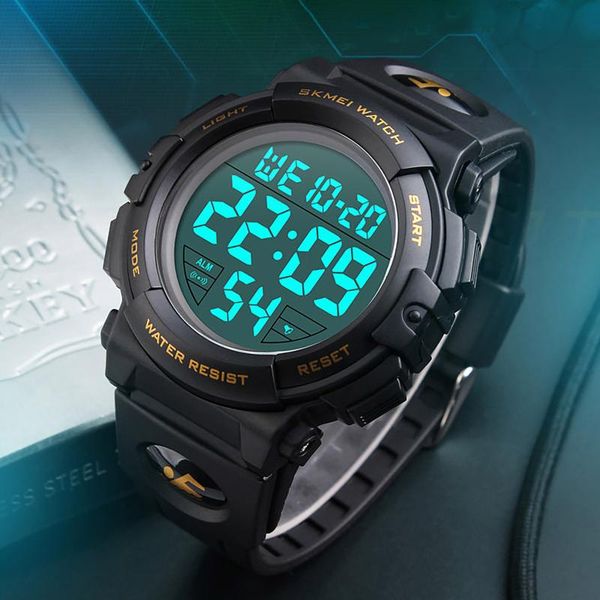 wristwatches men watches digital sports military watch 50m waterproof chronograph wrist sport 2021 fashions, Slivery;brown
wristwatches men watches digital sports military watch 50m waterproof chronograph wrist sport 2021 fashions, Slivery;brown