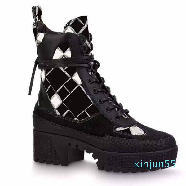 women designer martin boots fashion flamingos love arrow medal 100% real leather coarse desert boot winter luxury woman shoes, Black
women designer martin boots fashion flamingos love arrow medal 100% real leather coarse desert boot winter luxury woman shoes, Black