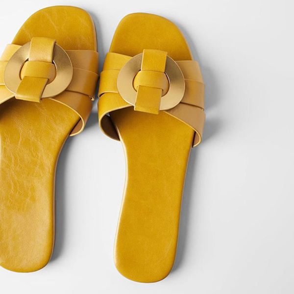 sorphio brand new female casual design fashion stylish women shoes open toe low heel slippers women summer slippers, Black
sorphio brand new female casual design fashion stylish women shoes open toe low heel slippers women summer slippers, Black