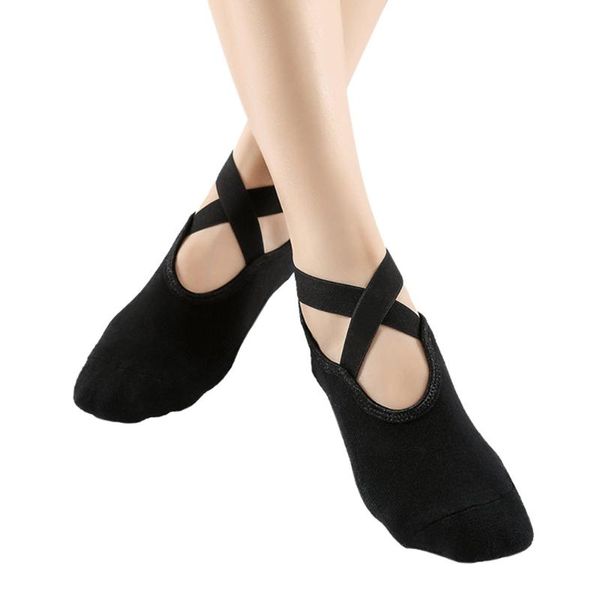 sports socks 4 packs women non-slip yoga with straps for home indoor pilates dance ballet, Black
sports socks 4 packs women non-slip yoga with straps for home indoor pilates dance ballet, Black