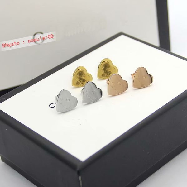2021 fashion style lady titanium steel carve g letter heart 18k gold plated engagement stud earrings 3 color, Golden;silver
2021 fashion style lady titanium steel carve g letter heart 18k gold plated engagement stud earrings 3 color, Golden;silver