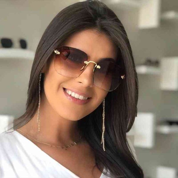 fashion brand designer square sunglasses frameless women fashion metal rimless gradient lens sun glasses female oculos, White;black
fashion brand designer square sunglasses frameless women fashion metal rimless gradient lens sun glasses female oculos, White;black