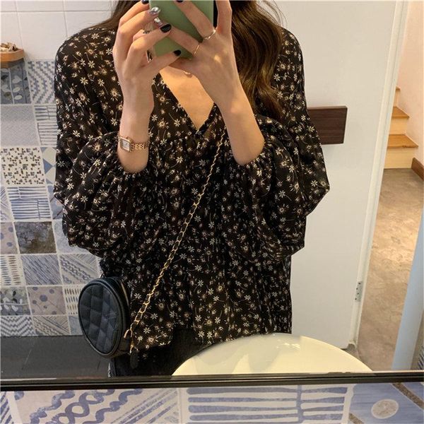 women's blouses & shirts alien kitty 2021 korea loose slim v-neck feminine print floral prairie chic fashion women streetwear full-slee, White
women's blouses & shirts alien kitty 2021 korea loose slim v-neck feminine print floral prairie chic fashion women streetwear full-slee, White