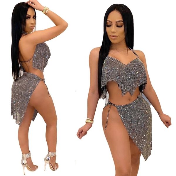 2021 new sequin 2 women backless halter crop and slit mini skirt suit clubwear party two piece set matching sets mzu6, White
2021 new sequin 2 women backless halter crop and slit mini skirt suit clubwear party two piece set matching sets mzu6, White