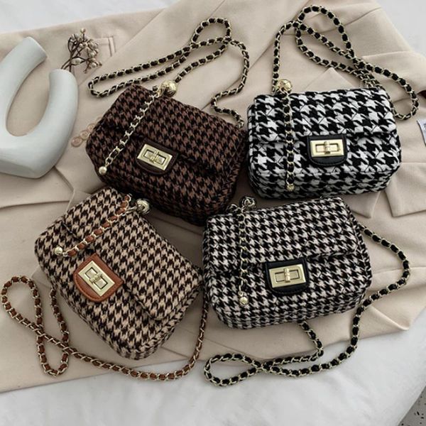 cross body autumn winter chain shoulder bag classic style crossbody lattice fashion small square
cross body autumn winter chain shoulder bag classic style crossbody lattice fashion small square