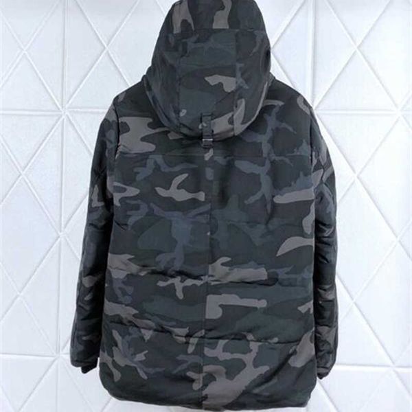 2021 mens down jackets veste homme outdoor winter jassen outerwear big fur hooded fourrure manteau jacket coat hiver parka doudoune, Black
2021 mens down jackets veste homme outdoor winter jassen outerwear big fur hooded fourrure manteau jacket coat hiver parka doudoune, Black