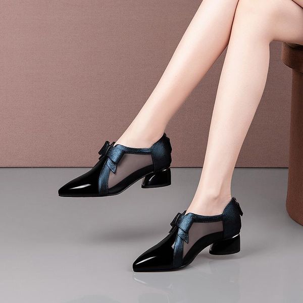 spring new single shoes women low heels woman ponited toe mesh shoes buckle side hollow out lattice pattern black red
spring new single shoes women low heels woman ponited toe mesh shoes buckle side hollow out lattice pattern black red