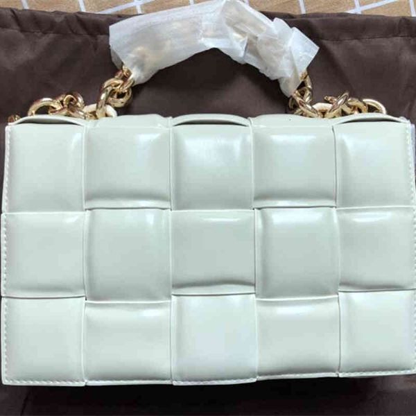 winter autumn and selling women's bag pillow s knitting fashion cowhide single shoulder messenger bag versatile small square
winter autumn and selling women's bag pillow s knitting fashion cowhide single shoulder messenger bag versatile small square