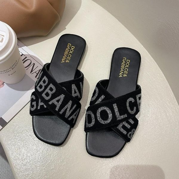 slippers 2021 summer net red letter cross flat bottom outside wear non slip casual sandals, Black
slippers 2021 summer net red letter cross flat bottom outside wear non slip casual sandals, Black