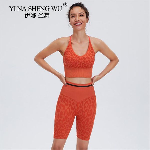 yoga outfit women seamless leopard printing set fitness sport bra shorts gym suit 2 piece workout clothes running sports wear
yoga outfit women seamless leopard printing set fitness sport bra shorts gym suit 2 piece workout clothes running sports wear