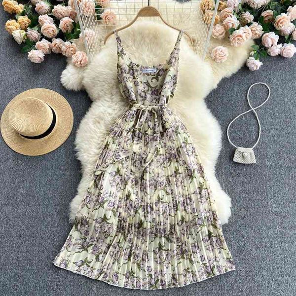 women boho chiffon dress summer sweet floral print pleated v neck beach dresses vestidos korean woman elegant long robe 210602, Black;gray
women boho chiffon dress summer sweet floral print pleated v neck beach dresses vestidos korean woman elegant long robe 210602, Black;gray