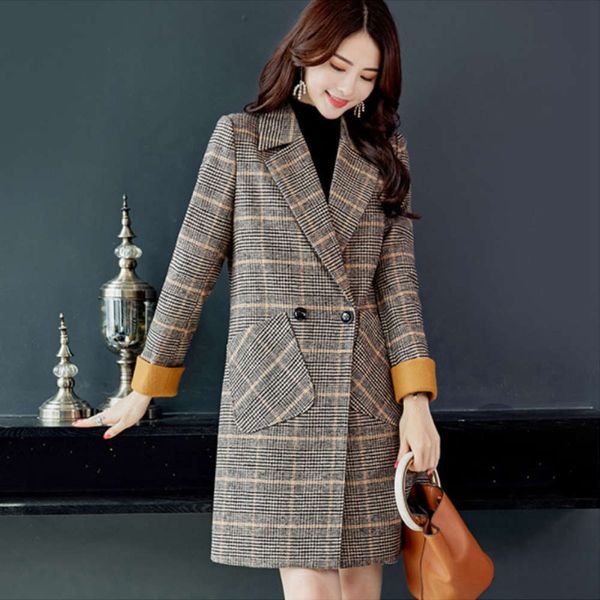 2021korean mid long women's autumn and new plaid loose tweed coat 2020 winter, Black
2021korean mid long women's autumn and new plaid loose tweed coat 2020 winter, Black