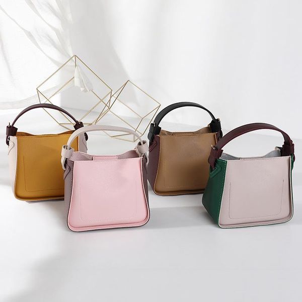 2021 diagonal handbags pu bags female bags fashion mother and son single shoulder
2021 diagonal handbags pu bags female bags fashion mother and son single shoulder