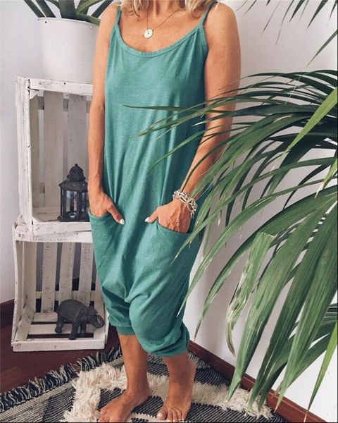summer sleeveless tracksuit casual jumpsuits women homewear harem strappy loose jumpsuit baggy overalls drop shipping good quality, Black;white
summer sleeveless tracksuit casual jumpsuits women homewear harem strappy loose jumpsuit baggy overalls drop shipping good quality, Black;white