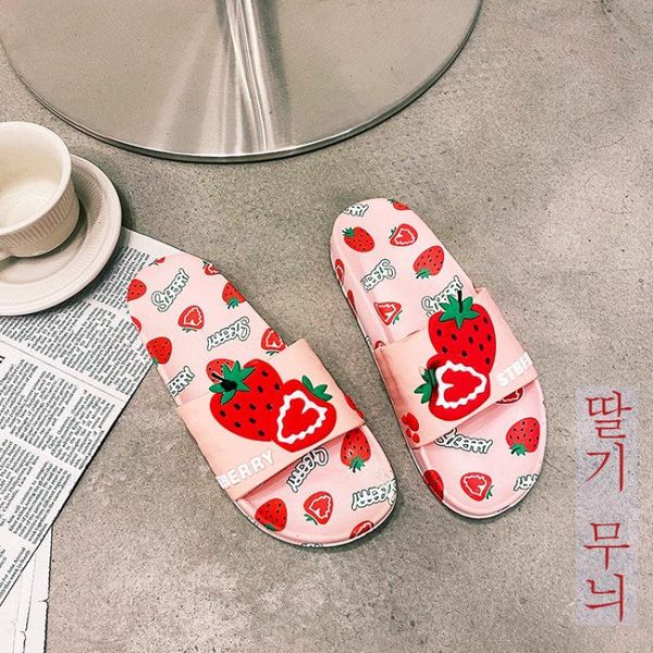 slippers 2021 summer women's indoor household cartoon flat bottom sandals fruit antiskid bathroom soft floor shoes, Black
slippers 2021 summer women's indoor household cartoon flat bottom sandals fruit antiskid bathroom soft floor shoes, Black