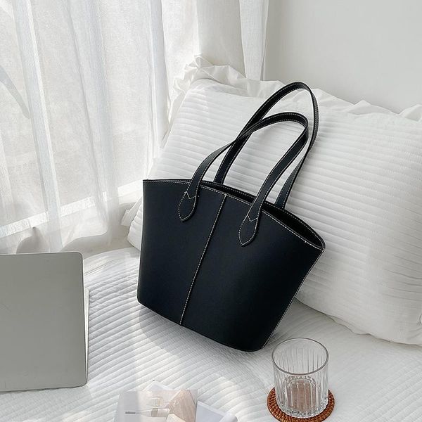evening bags underarm bag women fashion pu leather shoulder female bradn luxury handbags large-capacity stitching bucket tote shopper purses
evening bags underarm bag women fashion pu leather shoulder female bradn luxury handbags large-capacity stitching bucket tote shopper purses