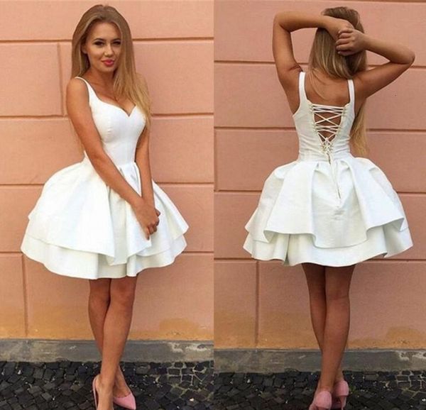 new 2021 criss-cross straps backless white homecoming es v neck tiered short prom party gowns y cocktail 1kt2, Black
new 2021 criss-cross straps backless white homecoming es v neck tiered short prom party gowns y cocktail 1kt2, Black