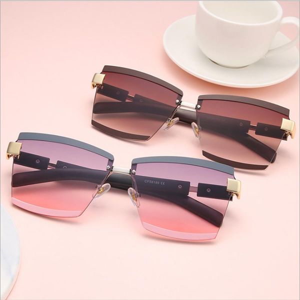sunglasses rimless luxury square men women fashion shades uv400 vintage glasses 2021, White;black
sunglasses rimless luxury square men women fashion shades uv400 vintage glasses 2021, White;black