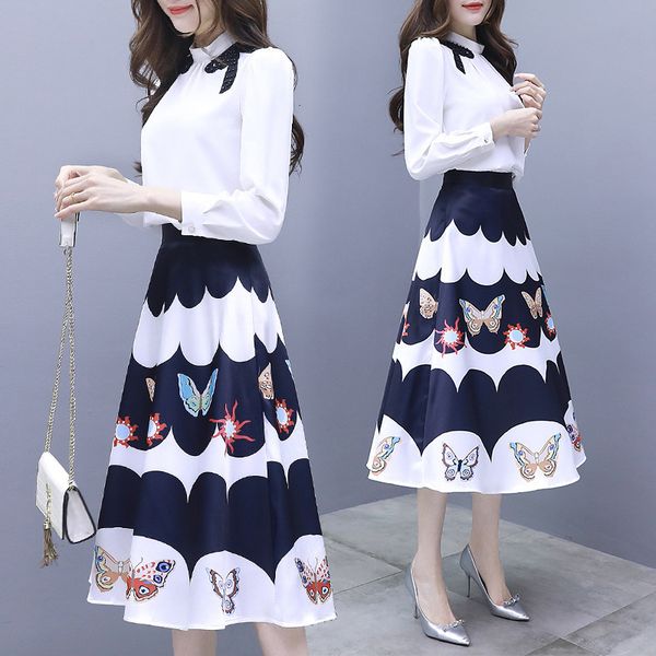 spring and autumn new korean version of the frisky temper curly shirt beautiful big pendulum skirt two-piece yvsk, White
spring and autumn new korean version of the frisky temper curly shirt beautiful big pendulum skirt two-piece yvsk, White