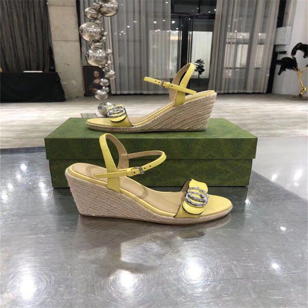yellow one-word open-toe sandals give women luxury designer shoes with copper trims and genuine leather a28, Black
yellow one-word open-toe sandals give women luxury designer shoes with copper trims and genuine leather a28, Black