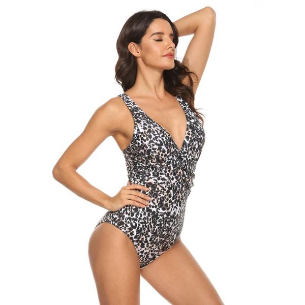 one-piece suits tyakkve 2021 retro leopard v neck print swimwear women one piece swimsuit female stripe backless swim suit monokini
one-piece suits tyakkve 2021 retro leopard v neck print swimwear women one piece swimsuit female stripe backless swim suit monokini