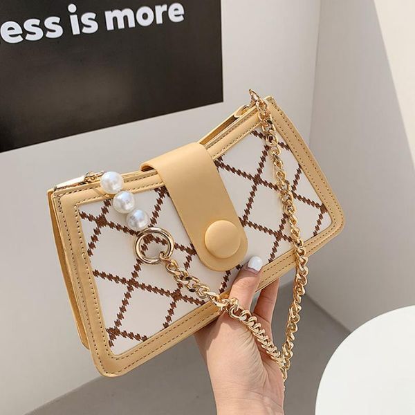 evening bags plaid square underarm bag 2021 high-quality pu leather women's designer handbag shoulder messenger
evening bags plaid square underarm bag 2021 high-quality pu leather women's designer handbag shoulder messenger