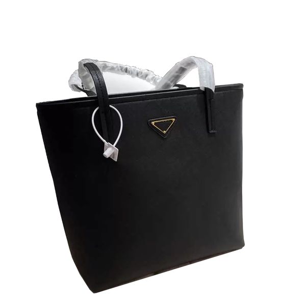 drawstring bag handbags shopping designer tote bag fashion brand classic retro men and women alike genuine leather bucket shape handbag
drawstring bag handbags shopping designer tote bag fashion brand classic retro men and women alike genuine leather bucket shape handbag