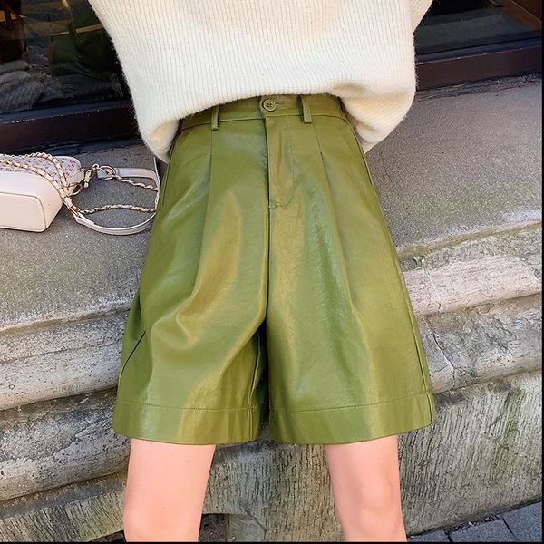 s 3xl fashion pu leather shorts womens autumn winter bermuda elastic waist loose five points leather trouser plus size shorts, White;black
s 3xl fashion pu leather shorts womens autumn winter bermuda elastic waist loose five points leather trouser plus size shorts, White;black