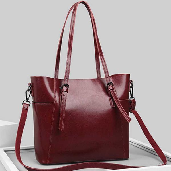 new luxury genuine leather women bag large lady leather handbags brand designer female totes bag cow women shoulder bags
new luxury genuine leather women bag large lady leather handbags brand designer female totes bag cow women shoulder bags