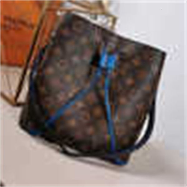body iconic brand bag designer shoulder totes luxury shoulder urban handbags original handles single bags m44022 cross women's bag, bag
body iconic brand bag designer shoulder totes luxury shoulder urban handbags original handles single bags m44022 cross women's bag, bag