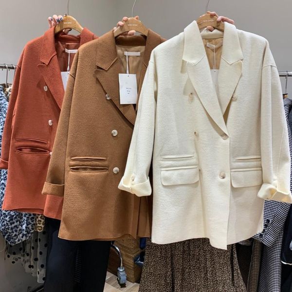 women's wool & blends solid color single breasted woolen overcoat 2021 winter female casual turn down collar long-sleeved minimalist, Black
women's wool & blends solid color single breasted woolen overcoat 2021 winter female casual turn down collar long-sleeved minimalist, Black