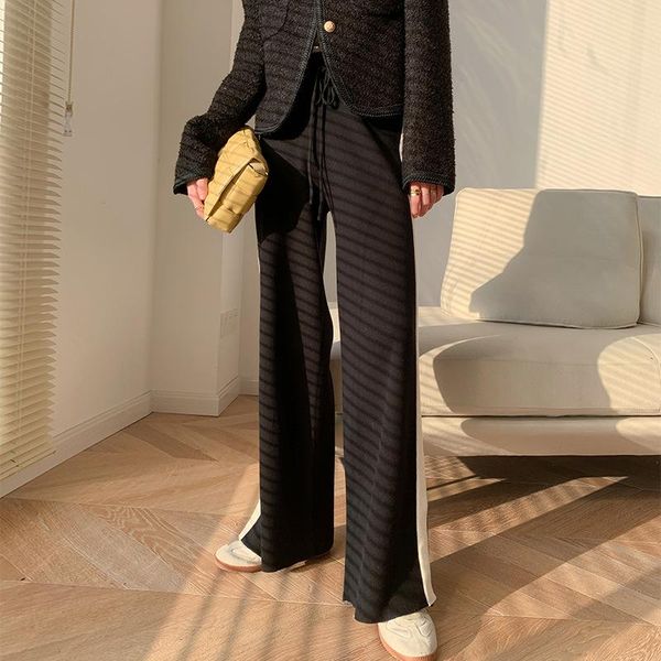 2021 new winter spring fashion mid waist ladies pant leisure women pants elegant loose female bottoms, Black;white
2021 new winter spring fashion mid waist ladies pant leisure women pants elegant loose female bottoms, Black;white