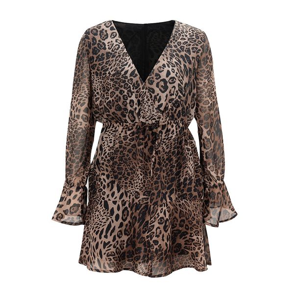 new products sold well in autumn and winter of 2021 women's dress fashion v-ling waist long sleeve leopard, Black;gray
new products sold well in autumn and winter of 2021 women's dress fashion v-ling waist long sleeve leopard, Black;gray