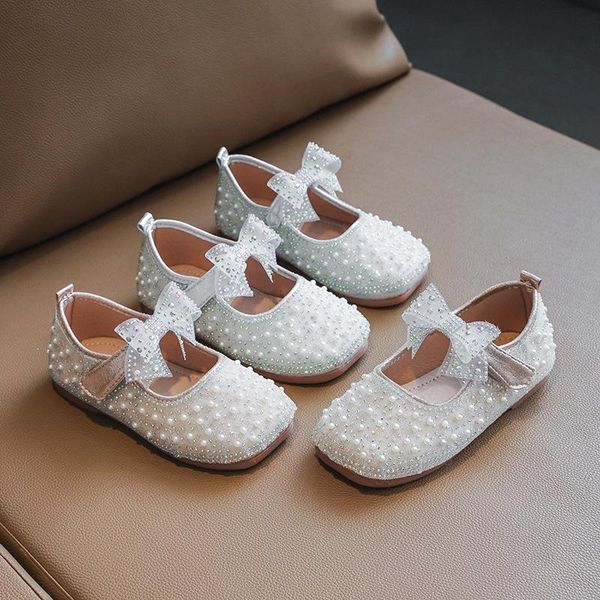 2021 new style girls spring korean version water drill baby soft bottom performance shoes dance shoes princess, Black;grey
2021 new style girls spring korean version water drill baby soft bottom performance shoes dance shoes princess, Black;grey