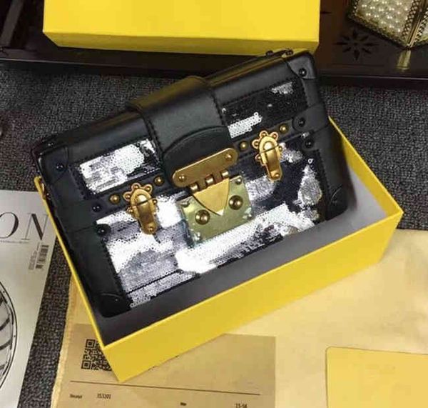 classic women handbags evening bags leather fashion box wholesale clutch brick messenger shoulder bag petite malle
classic women handbags evening bags leather fashion box wholesale clutch brick messenger shoulder bag petite malle