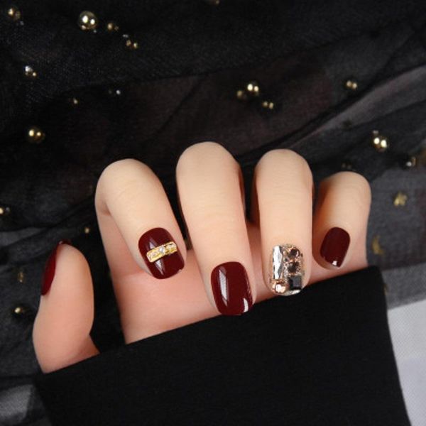 false nails 24pcs elegant shiny diamonde wind red arcylic nail tips manicure tool short full cover 3d with glue art stickers, Red;gold
false nails 24pcs elegant shiny diamonde wind red arcylic nail tips manicure tool short full cover 3d with glue art stickers, Red;gold