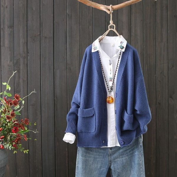 women's sweaters v-neck long-sleeved knitted cardigan women loose autumn clothes female sweater jacket casual lady girl pr60, White;black
women's sweaters v-neck long-sleeved knitted cardigan women loose autumn clothes female sweater jacket casual lady girl pr60, White;black