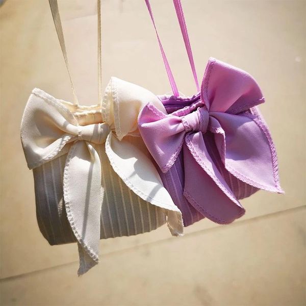 gift wrap packing bags for birthday big bow wedding party favors mini drawstring chocolate candy bag cute cloth jewelry organizer
gift wrap packing bags for birthday big bow wedding party favors mini drawstring chocolate candy bag cute cloth jewelry organizer