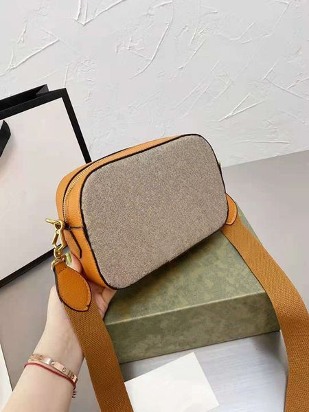 2021 new designer leather messenger bags pillow bag cross body bag fashion woven women bags casual luxury woman handbag wallet shoulder bag
2021 new designer leather messenger bags pillow bag cross body bag fashion woven women bags casual luxury woman handbag wallet shoulder bag