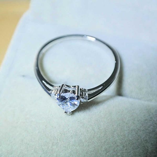 wedding rings romantic love heart 1ct cz ring band size 4-12 925 silver women's engagement, Slivery;golden
wedding rings romantic love heart 1ct cz ring band size 4-12 925 silver women's engagement, Slivery;golden