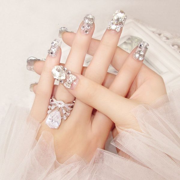 bridal finished product wearable false pregnant women can remove the nail paste wedding po manicure patch, Red;gold
bridal finished product wearable false pregnant women can remove the nail paste wedding po manicure patch, Red;gold