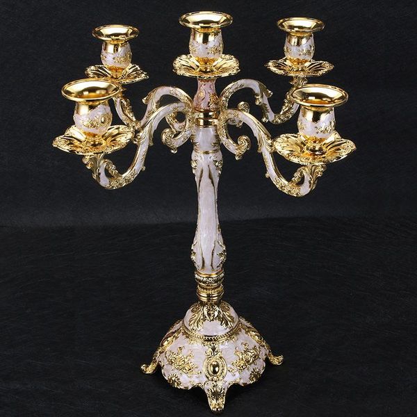european metal candlestick zinc alloy horn shape candle holders art elegant candle stand wedding prop home decoration
european metal candlestick zinc alloy horn shape candle holders art elegant candle stand wedding prop home decoration