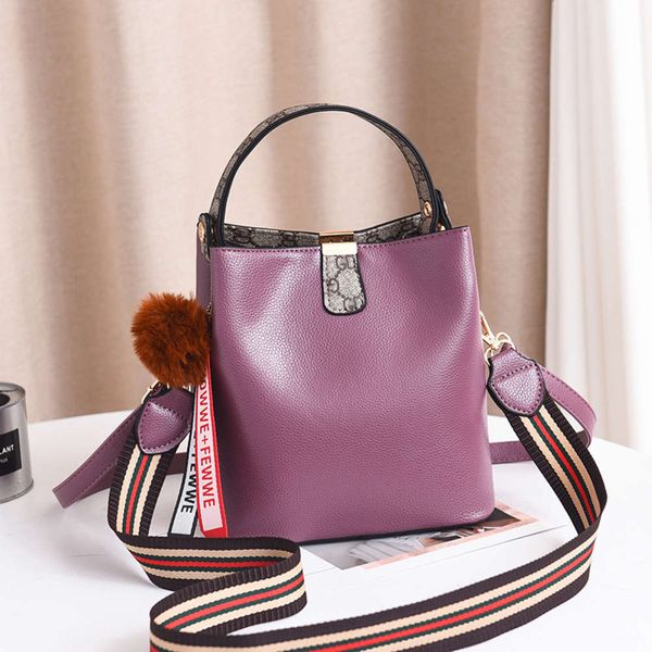 hbp women's 2021 new wide bucket fashion printed single shoulder messenger bag 
hbp women's 2021 new wide bucket fashion printed single shoulder messenger bag