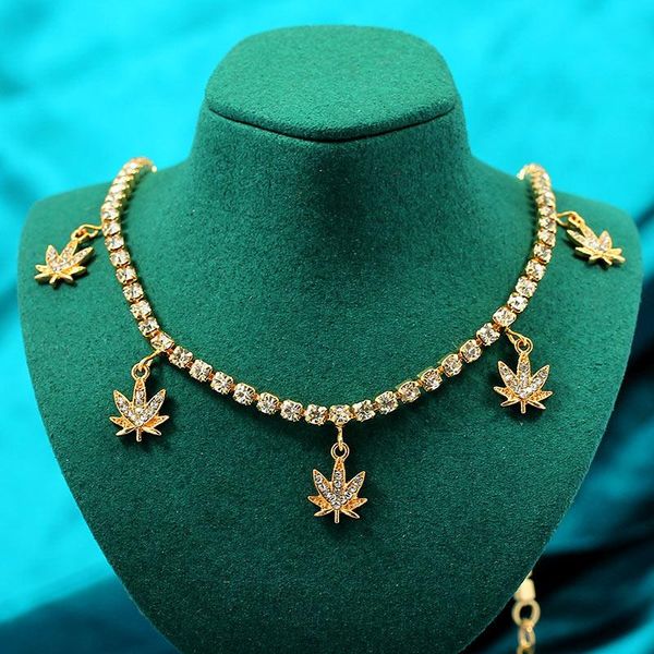 chains trendy bling butterfly leaf crystal pendant necklace for women shiny gold color rhinestone design jewelry gift, Silver
chains trendy bling butterfly leaf crystal pendant necklace for women shiny gold color rhinestone design jewelry gift, Silver