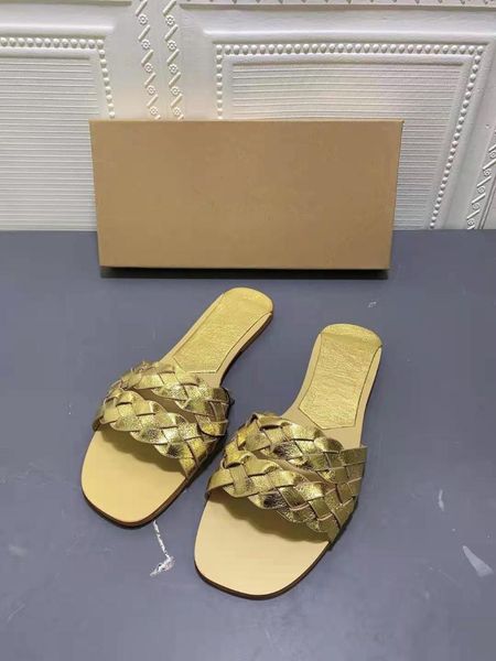 slippers 2021 dtm trf spring women's shoes golden square head woven metal style flat outside, Black
slippers 2021 dtm trf spring women's shoes golden square head woven metal style flat outside, Black