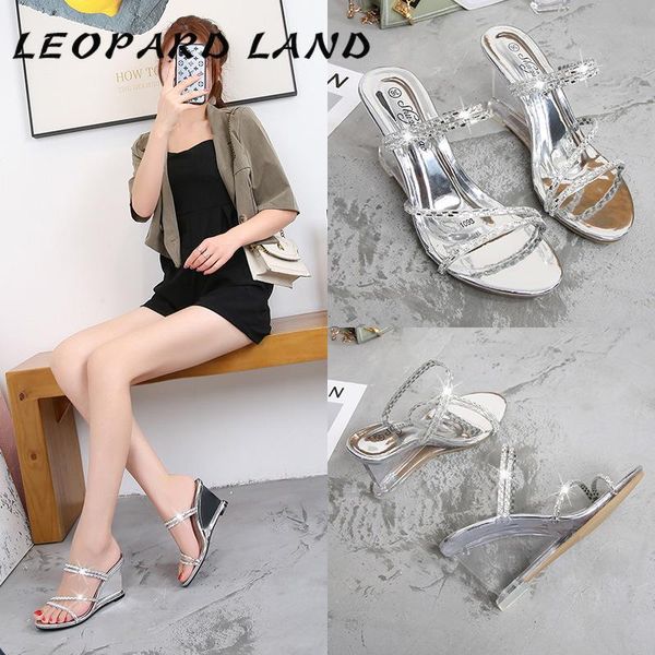sandals leopard land 2021 heel female summer style crystal transparent glass lfd-1098-55, Black
sandals leopard land 2021 heel female summer style crystal transparent glass lfd-1098-55, Black