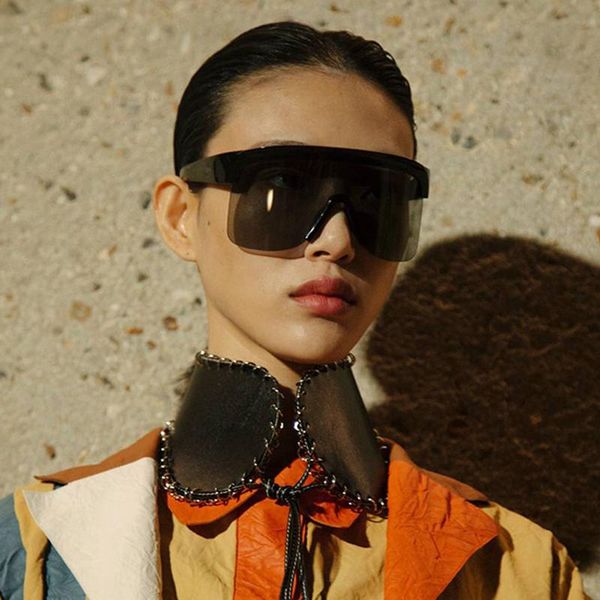 sunglasses vintage lady oversized shield women 2021 brand designer integrated flat goggle mirror sun glasses for female, White;black
sunglasses vintage lady oversized shield women 2021 brand designer integrated flat goggle mirror sun glasses for female, White;black
