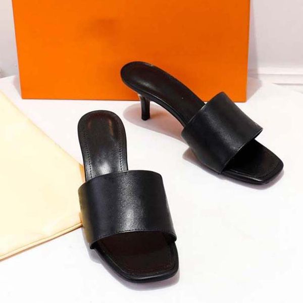 women shoes rubber heel slipper sandals summer beach outdoor cool slippers fashion wide lady household slide flat flip flops with box home01, Black
women shoes rubber heel slipper sandals summer beach outdoor cool slippers fashion wide lady household slide flat flip flops with box home01, Black