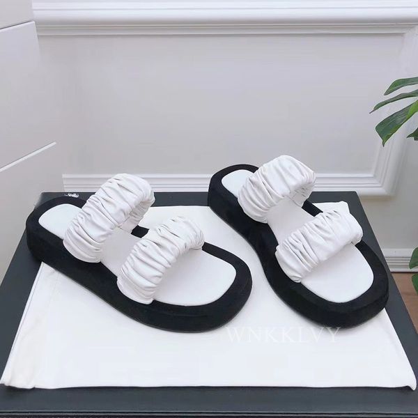 80% off shoes slippers summer causual shoes female real leather open toe thick bottom sandals runway design sandalias for girls flipflops, Black
80% off shoes slippers summer causual shoes female real leather open toe thick bottom sandals runway design sandalias for girls flipflops, Black