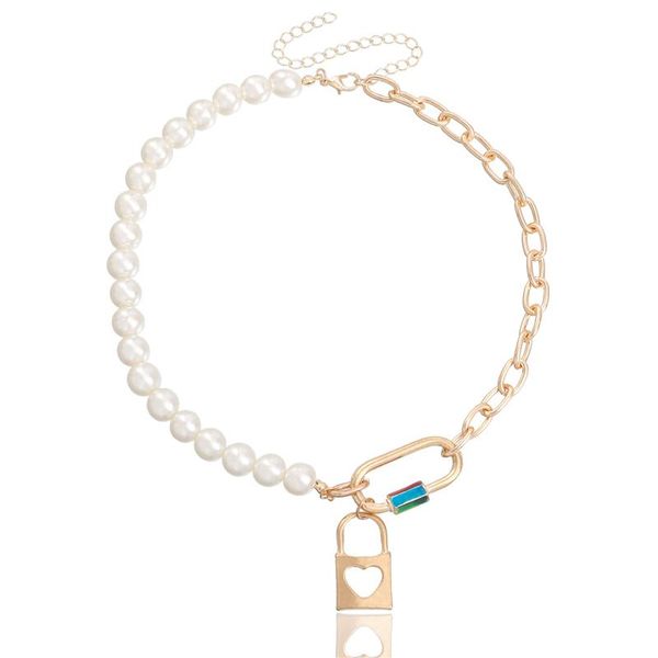 chokers 2021 classic vintage necklace metal and pearl short collar for women color paint lock heart shape choker necklaces, Golden;silver
chokers 2021 classic vintage necklace metal and pearl short collar for women color paint lock heart shape choker necklaces, Golden;silver